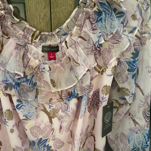 NWT Vince Camuto Off Shoulder Top Small - Picture 2 of 3